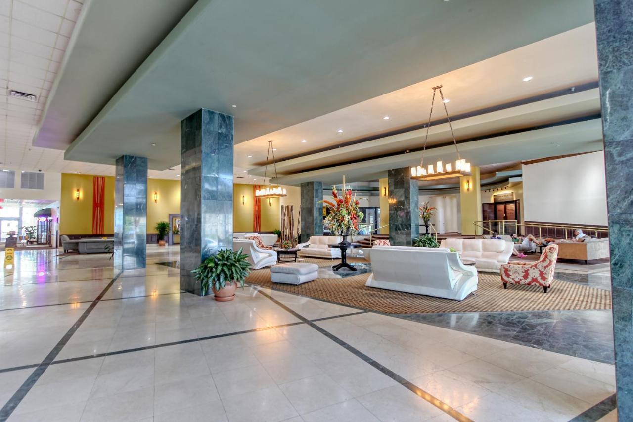 Deluxe And At The Casablanca Apartahotel Miami Beach